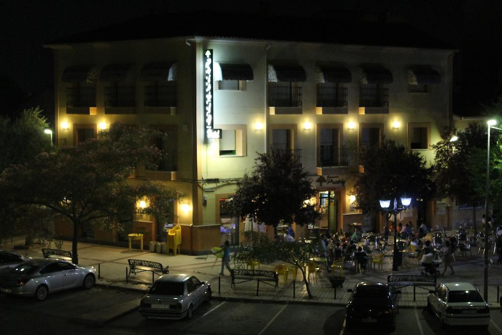 Hostal Prickly Villacanas エクステリア 写真