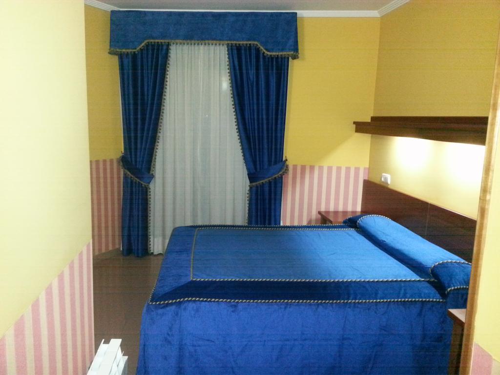 Hostal Prickly Villacanas 部屋 写真